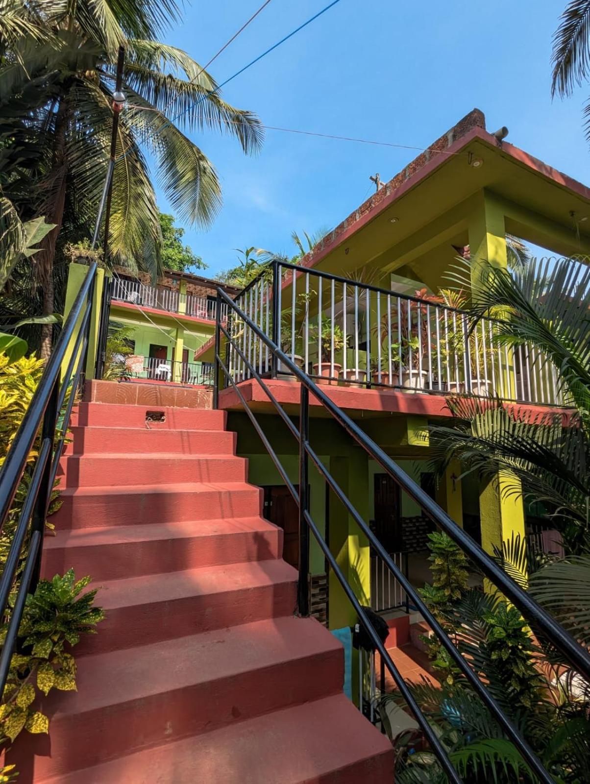 Luciano Guest House Arambol Exteriör bild